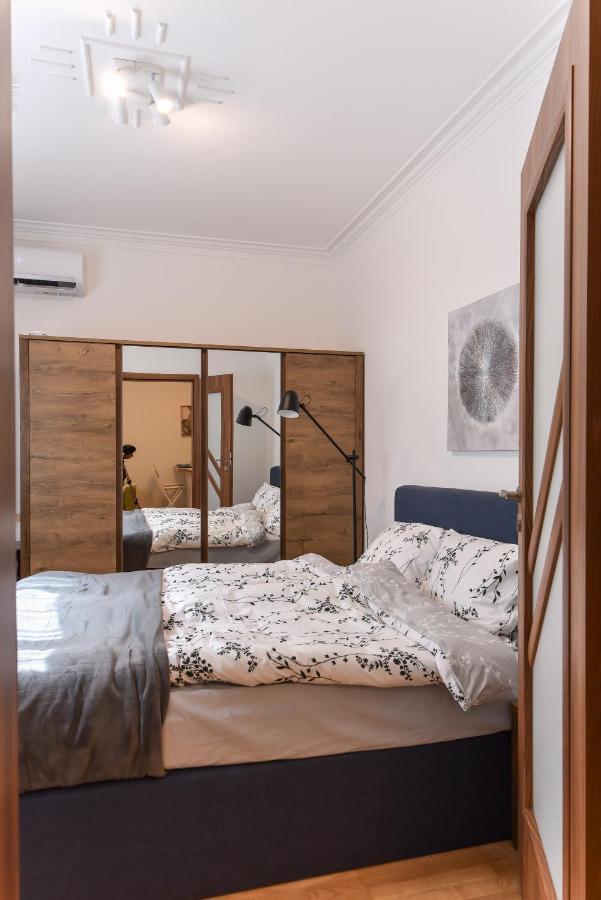 Cosy & Renovated 2Bd Flat Near Vitoshka By Flat Mаnager Διαμέρισμα Σόφια Εξωτερικό φωτογραφία